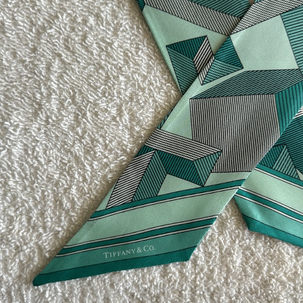 Tiffany & Co. Giant T Ribbon Scarf in Tiffany Blue - Picture 10 of 17